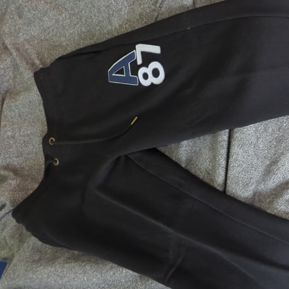 Men's Aeropostale joggers